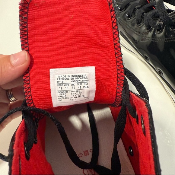 Converse Chuck Taylor Men 11 Black Patent Leather High Top Sneakers Red Lining - Picture 8 of 9
